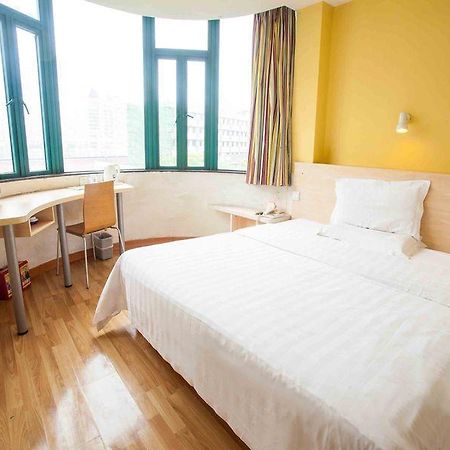 7 Days Inn Furong Zhong Road Csangsa Kültér fotó